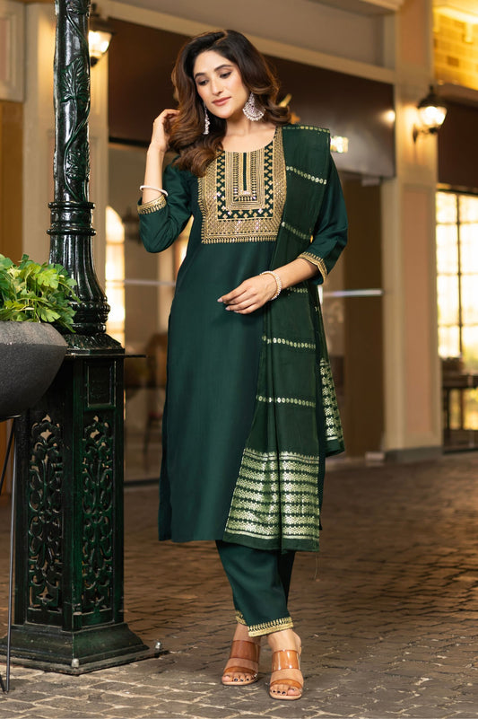 Bottle Green Chinnon Embroidered Kurta Set with Jacquard Dupatta
