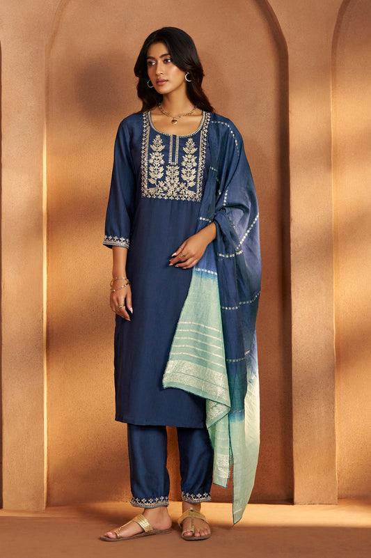 Blue Cotton Blend Embroidered Kurta Pant With Chanderi Jacquard Dupatta