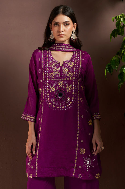 Purple Silk Blend Embroidered Straight Kurta Set with Mirrorwork Choker Net Dupatta