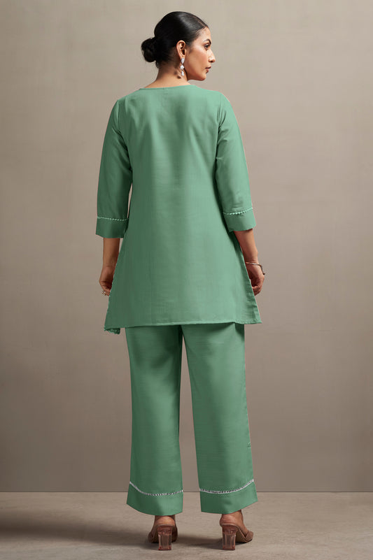 Women's Green Pure Cotton Schiffli Embroidered Straight Co-Ord Set