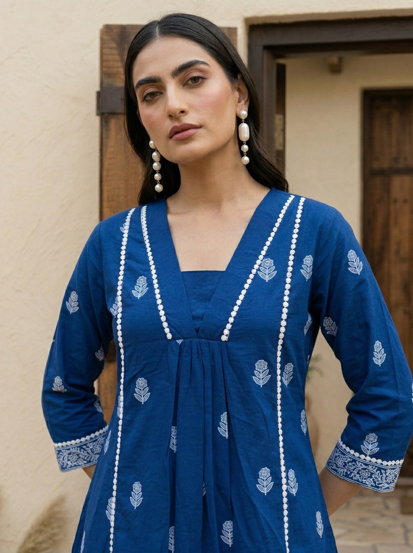 Dresoul Pure Cotton Embroidered Co-Ord Set
