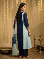 Dresoul Chinnon Embroidered Kurta Set