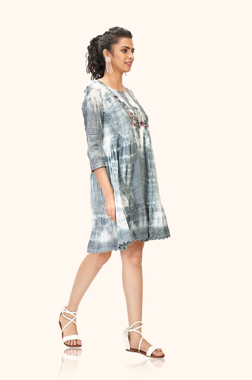 Monotone A-line Dress