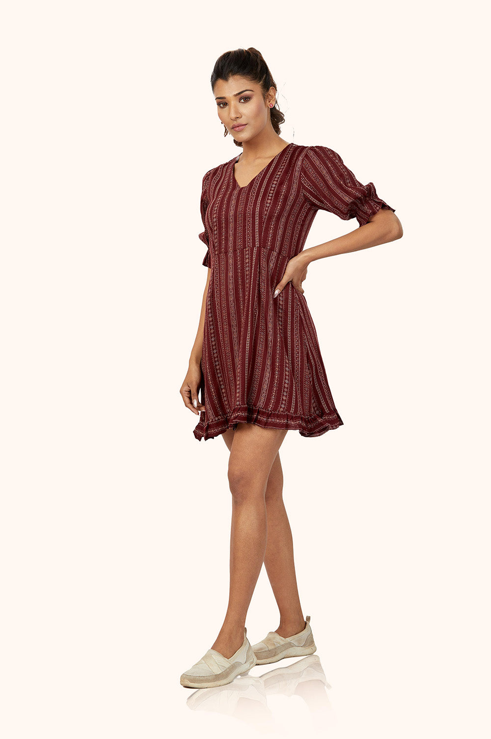 Chic Maroon Stripe Dress