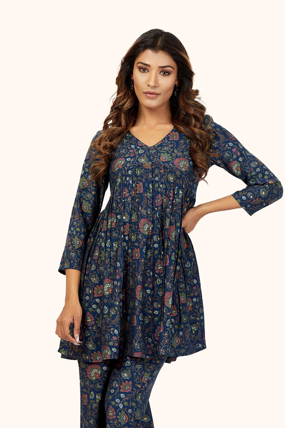 Flared Kurta & Foil Print Pants Co-ord