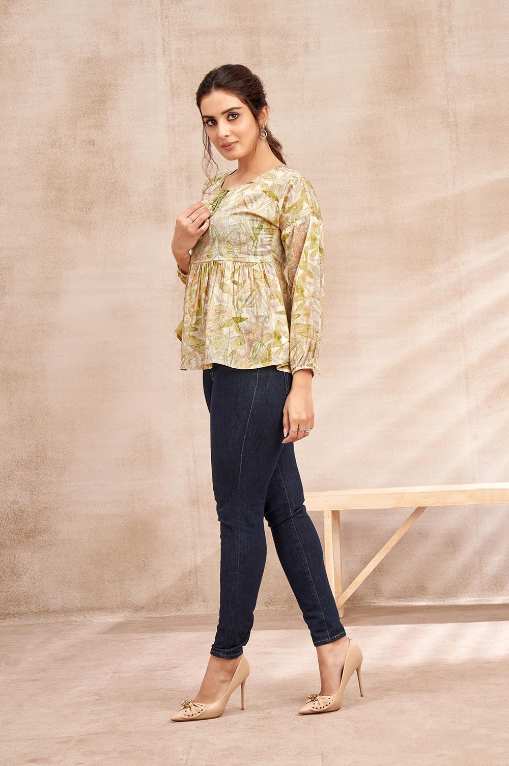 Soothing Floral Printed Top