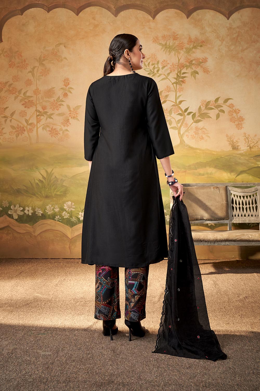 Black Elegance Ensemble Kurta Set With Dupatta