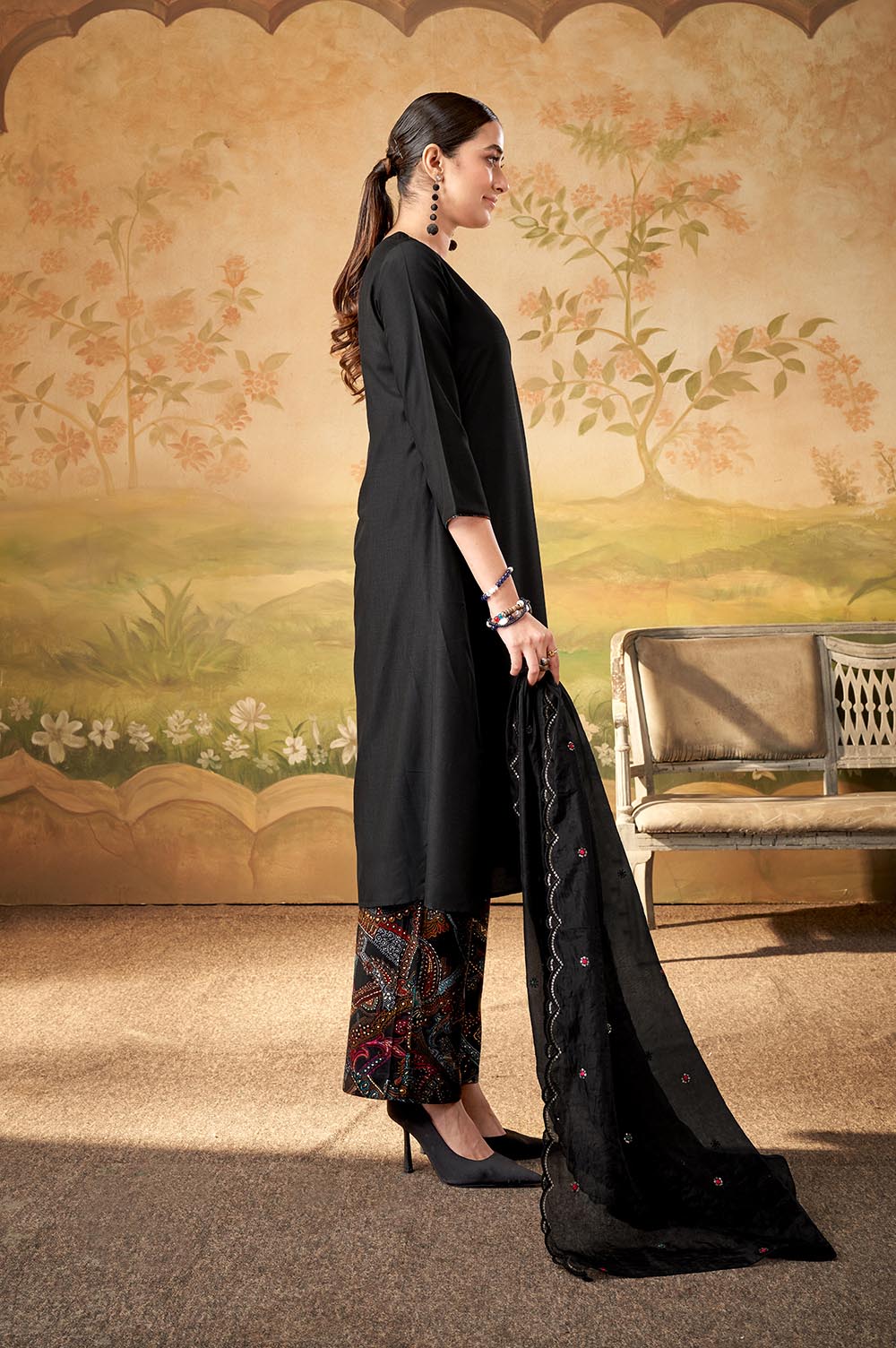 Black Elegance Ensemble Kurta Set With Dupatta