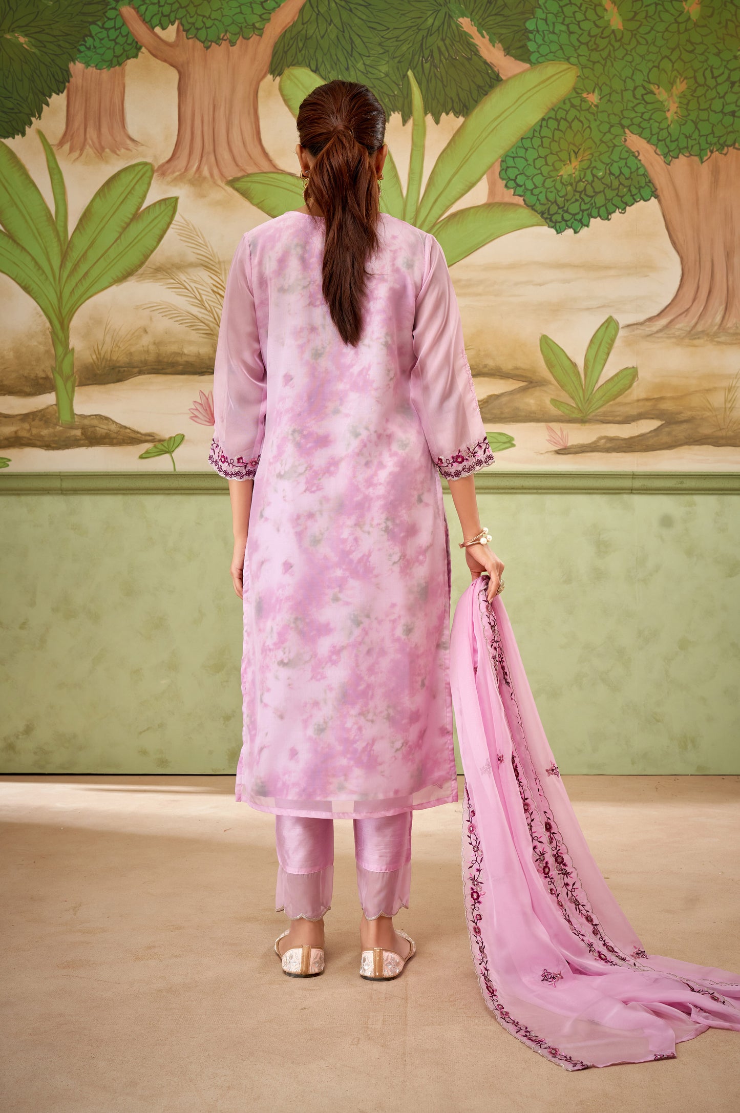 Lilac Floral Embroidered Kurta Set with Dupatta