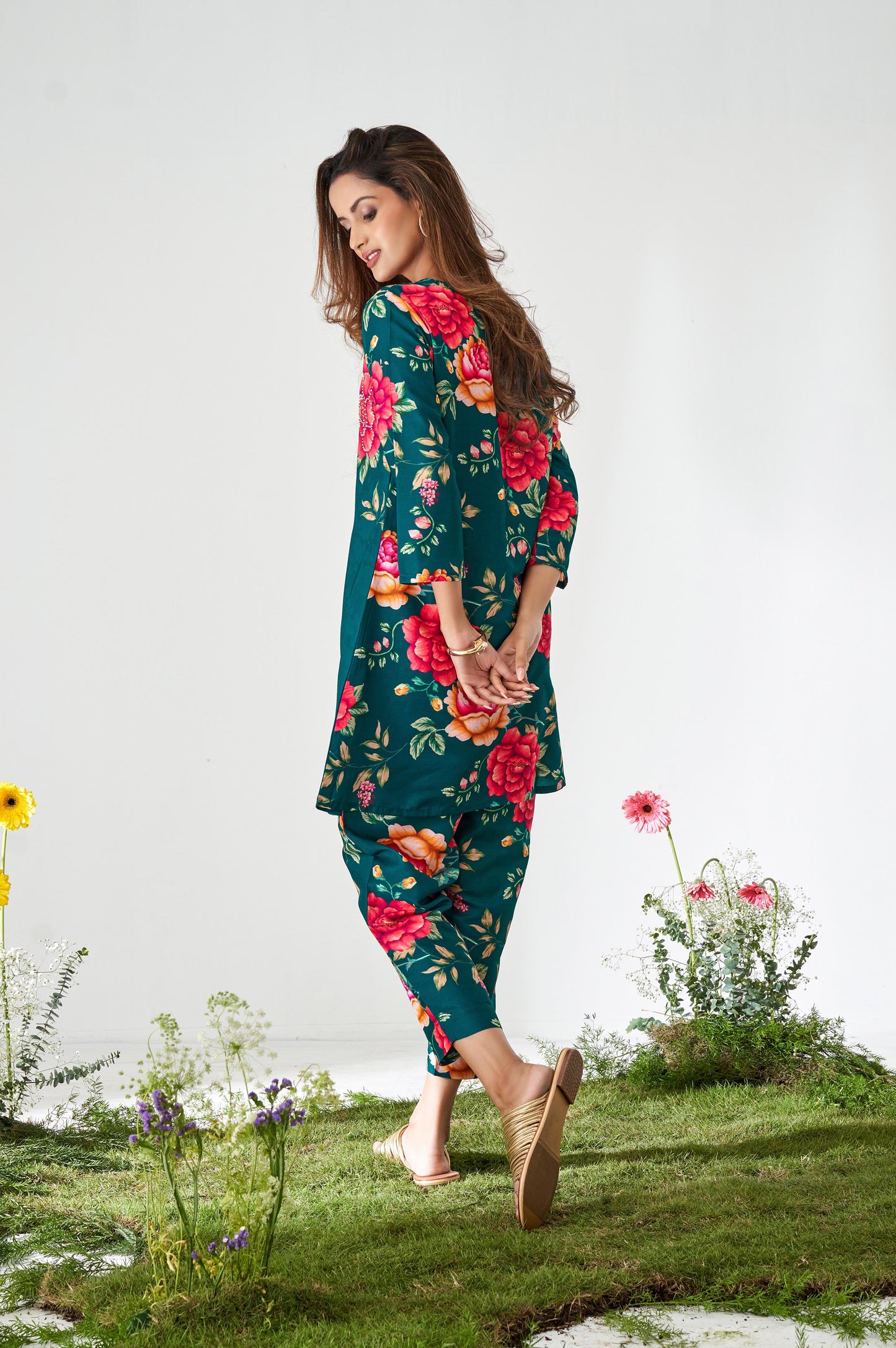 Turqoise Blue Floral Print Kurta and Pant Co-ord set