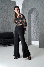 Black Casual Regular fit Floral Printed Top