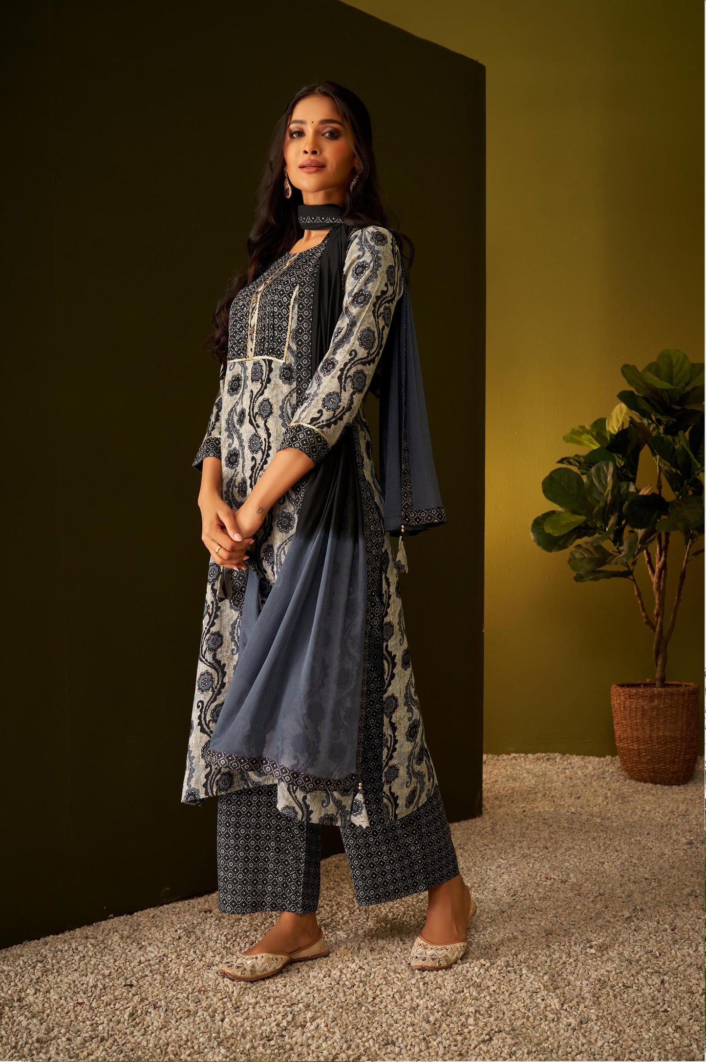 Black Ethnic Print Kurta Set with Dupatta