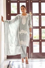 Grey Ethnic Motifs Embroidered Straight Thread Work Kurta Set