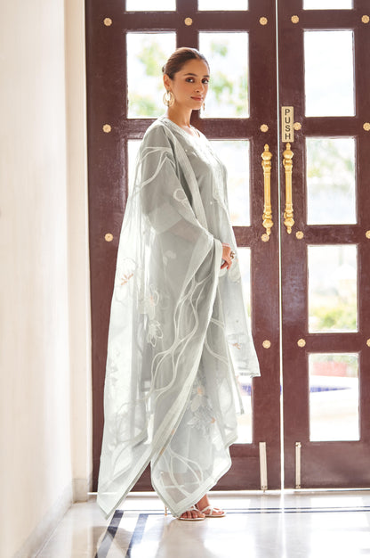 Grey Ethnic Motifs Embroidered Straight Thread Work Kurta Set