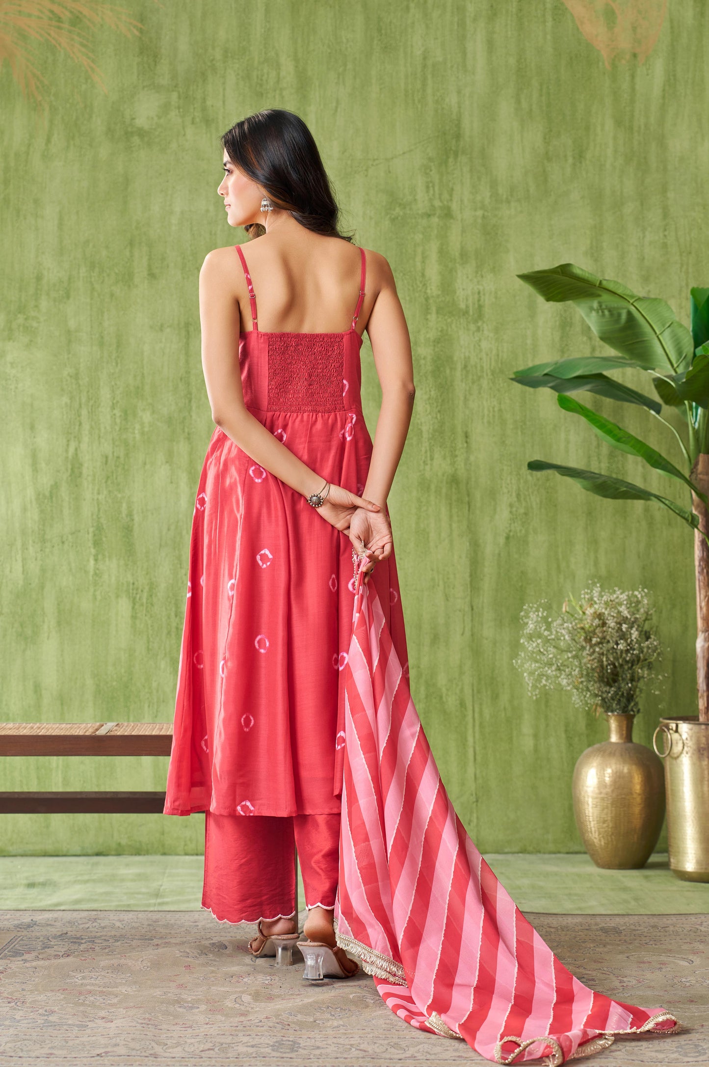 Pink Dyed Regular Square Neck Sleeveless Straight Kurta with Pyjama & Dupatta