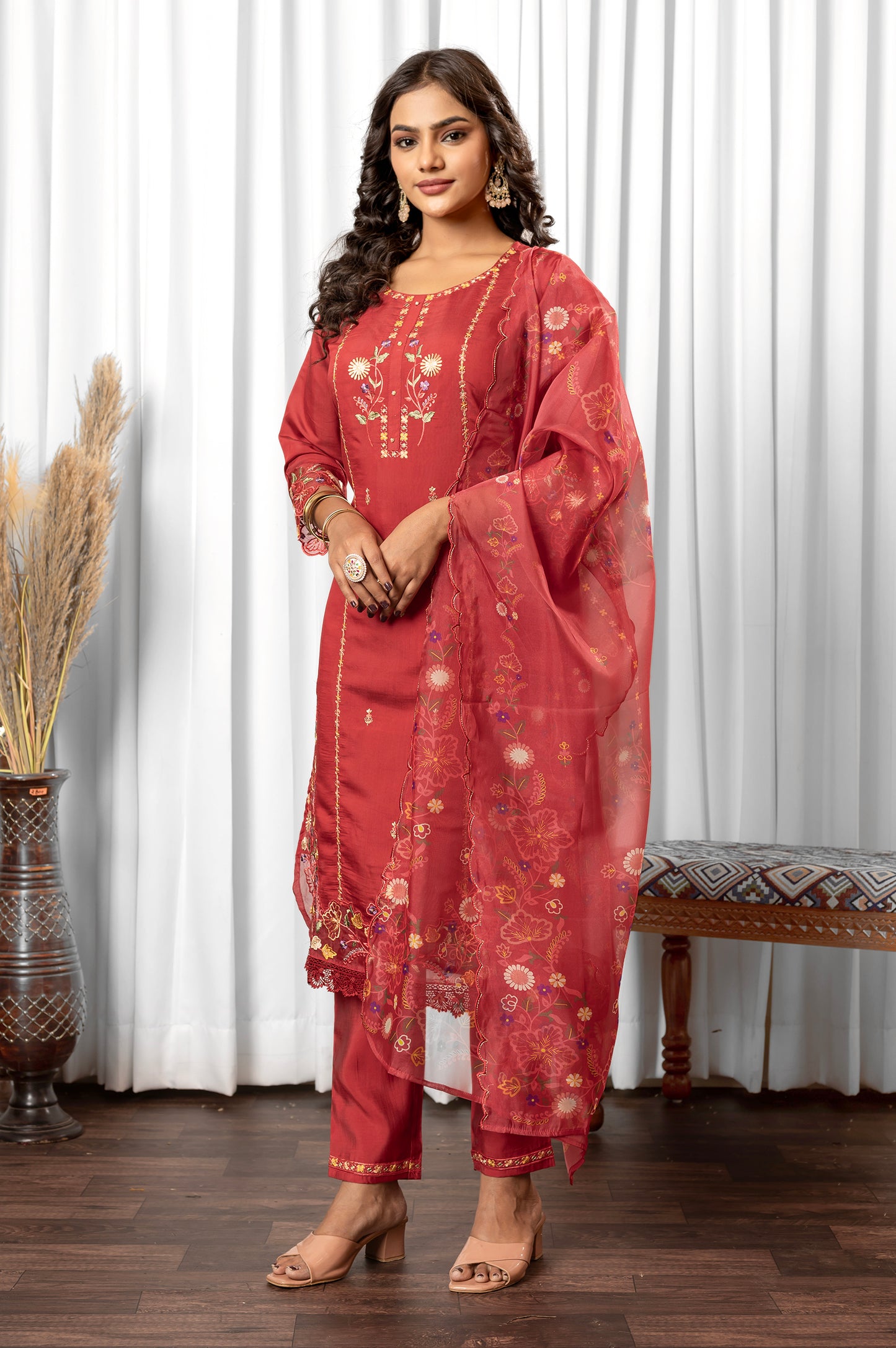 Red Romam Silk Embroidered Kurta Set with Dupatta For Women
