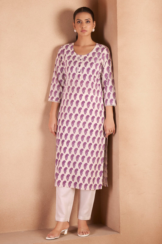 Cream & Wine Pure Cotton Paisley Printed Kurta For Women