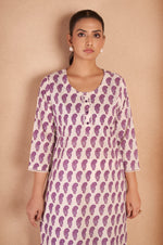 Cream & Wine Pure Cotton Paisley Printed Kurta For Women