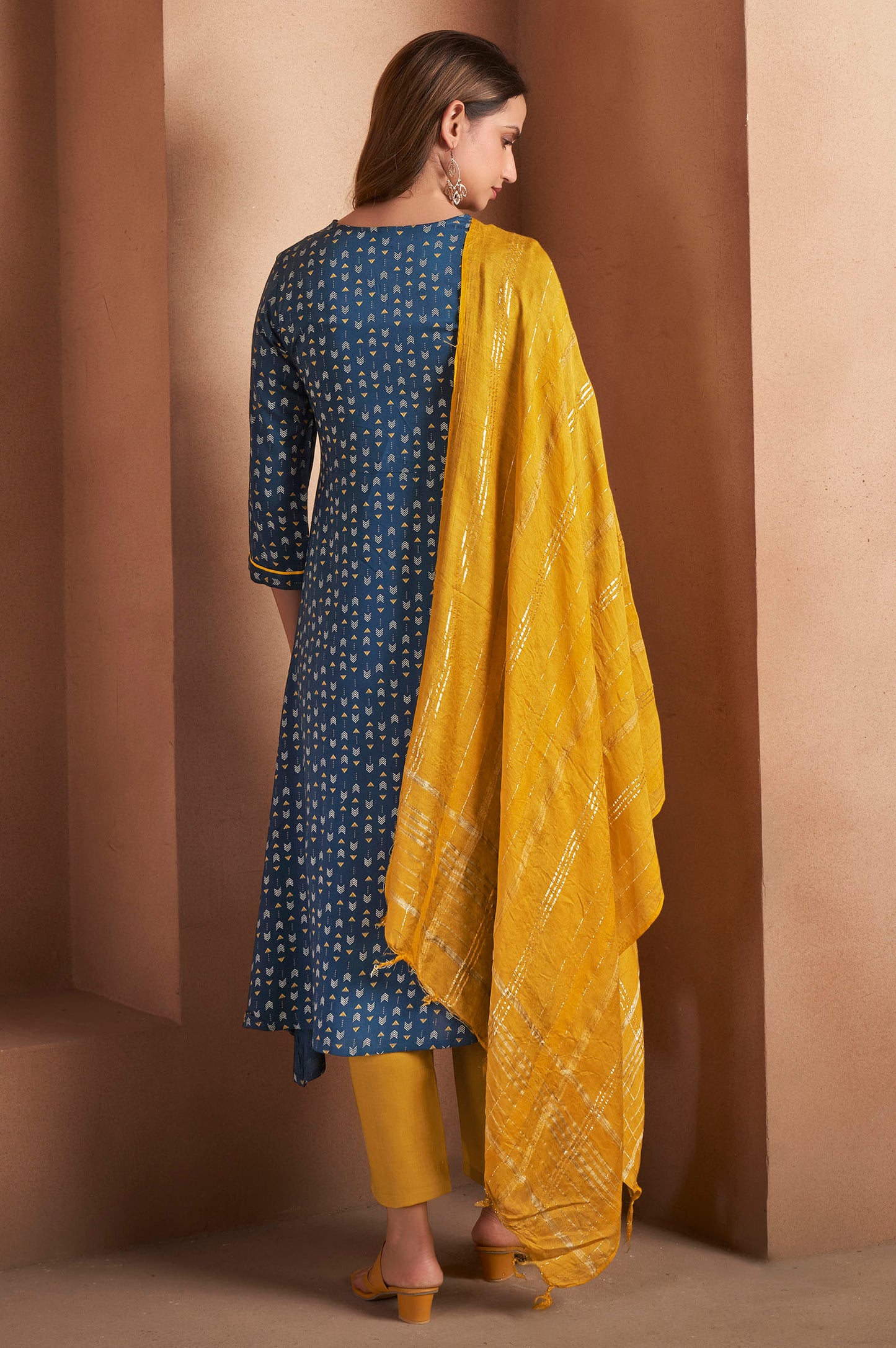 Navy Blue Viscose Rayon Printed Kurta Set For Women