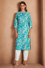 Blue Cotton Blend Floral Printed Kurta For Women