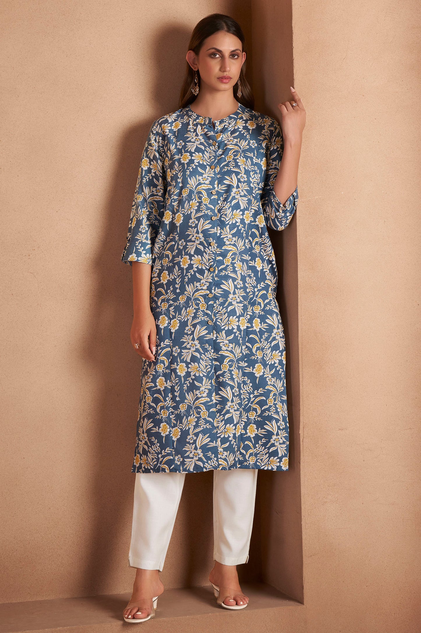Turquoise Cotton Blend Floral Printed Kurta For Women