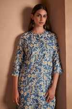 Turquoise Cotton Blend Floral Printed Kurta For Women