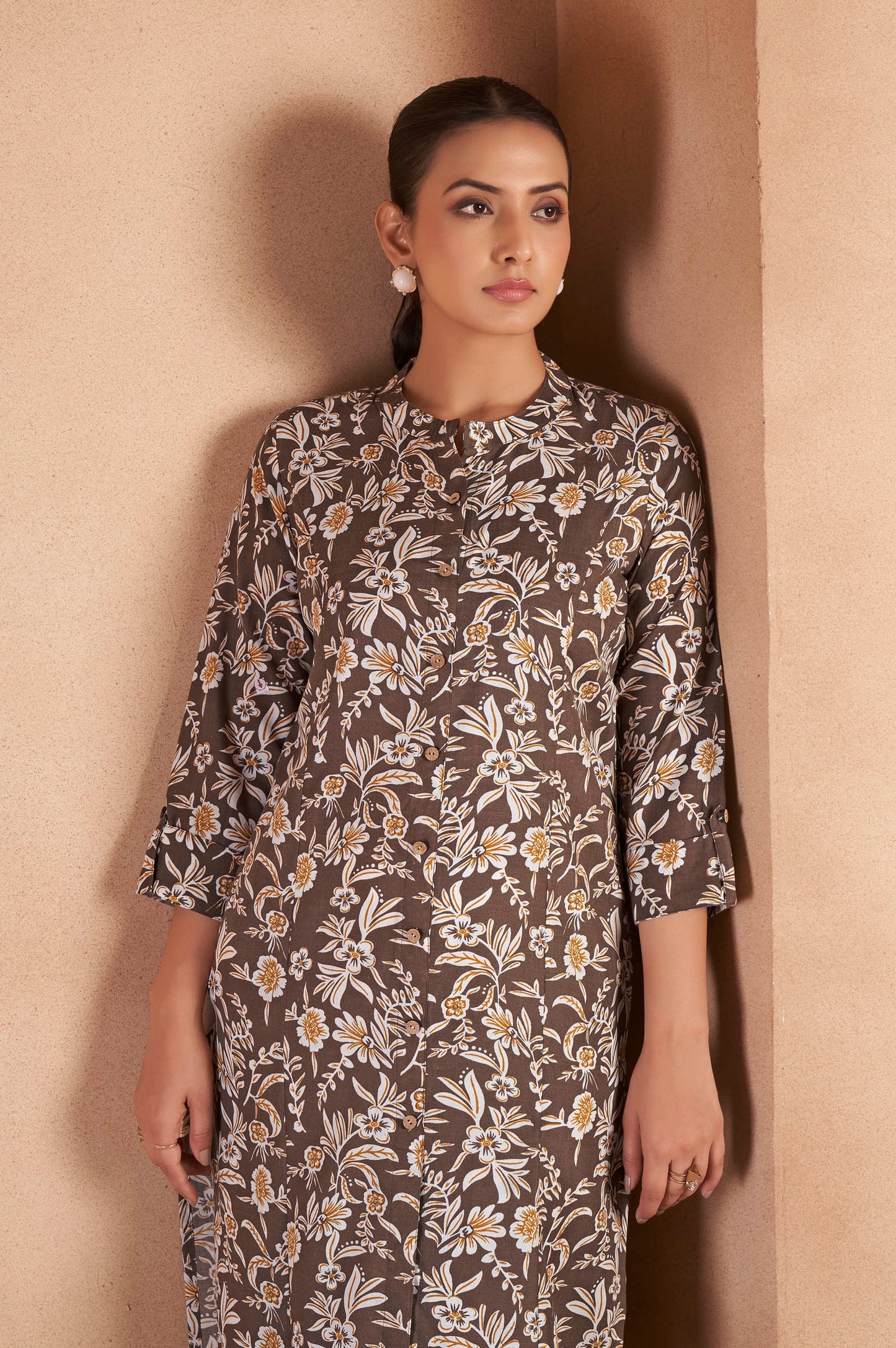 Brown Cotton Blend Floral Printed Kurta For Women