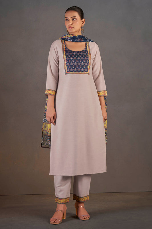 Cream Chinnon Floral Printed Kurta Set For Women