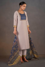 Cream Chinnon Floral Printed Kurta Set For Women