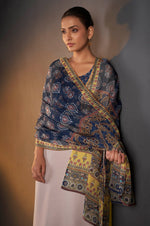 Cream Chinnon Floral Printed Kurta Set For Women