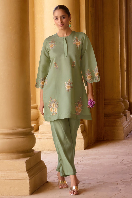 Women's Green Embroidered Roman Silk Co-Ord Set