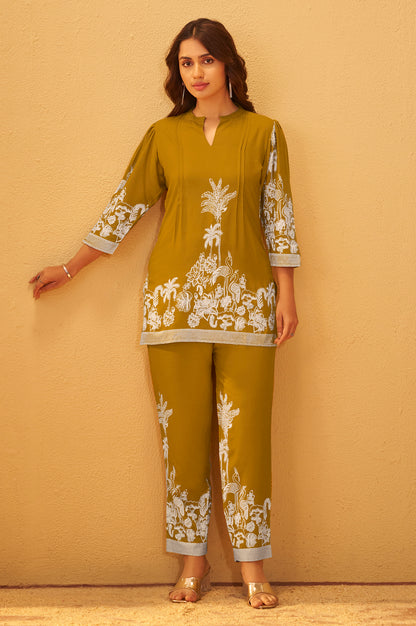 Mustard Rayon Floral Printed Co-Ord Set For Women