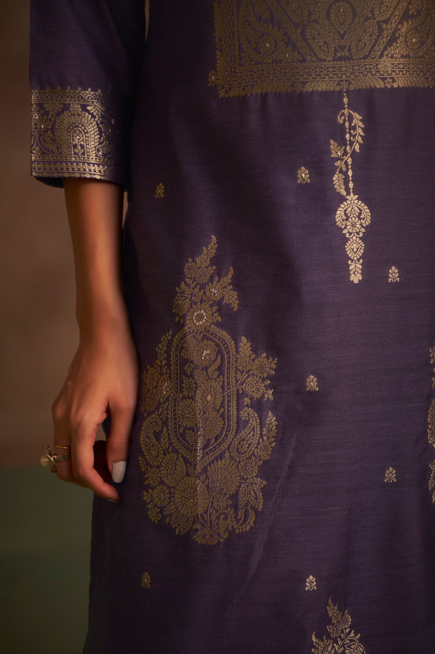 Women's Lilac Jacquard Art Silk Straight Kurta Set with Cotton Bottom & Silk Blend Dupatta