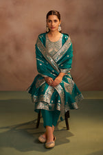 Women's Rama Green Jacquard Art Silk Straight Kurta Set with Dupatta