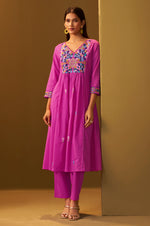 Women's Light Pink Pure Cotton Embroidered Kurta Set with Dupatta