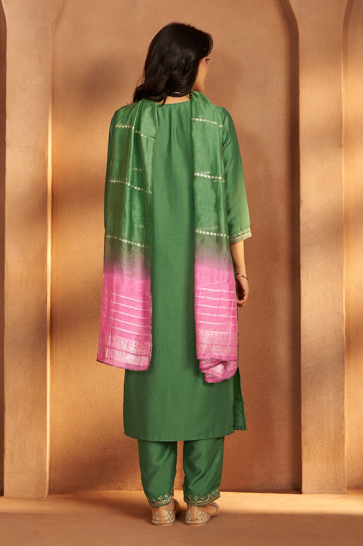 Green Cotton Blend Embroidered Kurta Pant With Chanderi Jacquard Dupatta