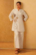 Women White Pure Cotton Embroidered Straight Kurta Co-Ord Set