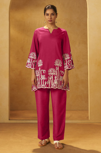 Women Pink Embroidered Cotton Blend Straight Kurta Co-ord Set