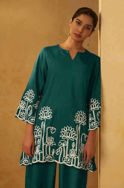 Women Dark Green Embroidered Cotton Blend Straight Kurta Co-ord Set