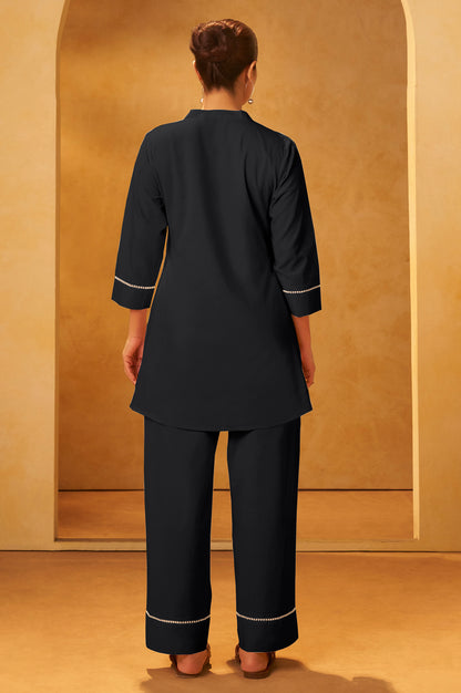 Women black Pure Cotton Embroidered Straight Kurta Co-Ord Set