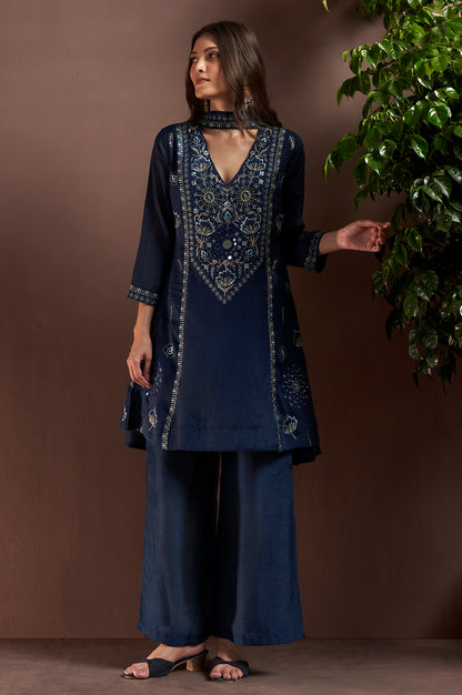 Navy Blue Silk Blend Embroidered and Mirrorworka Straight Kurta Set with Choker Net Dupatta