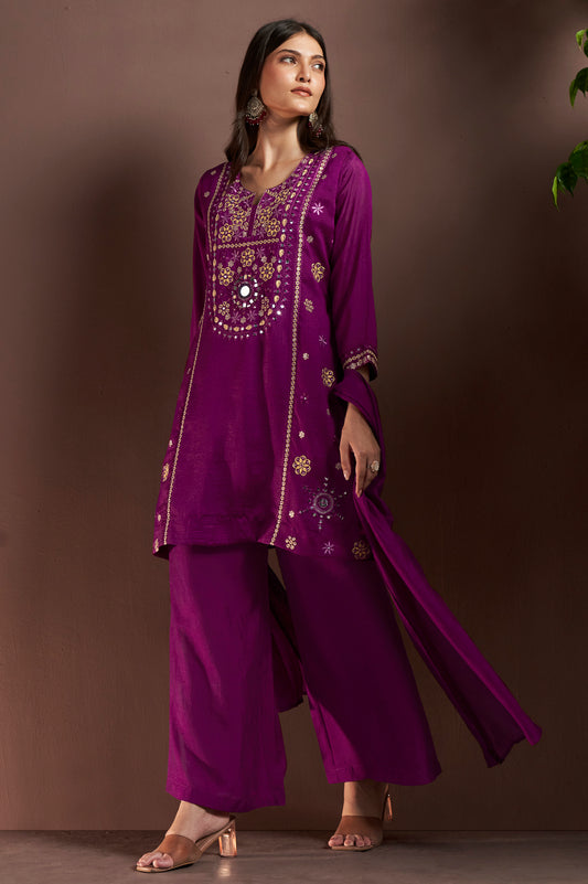 Purple Silk Blend Embroidered Straight Kurta Set with Mirrorwork Choker Net Dupatta
