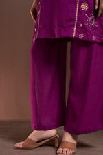 Purple Silk Blend Embroidered Straight Kurta Set with Mirrorwork Choker Net Dupatta