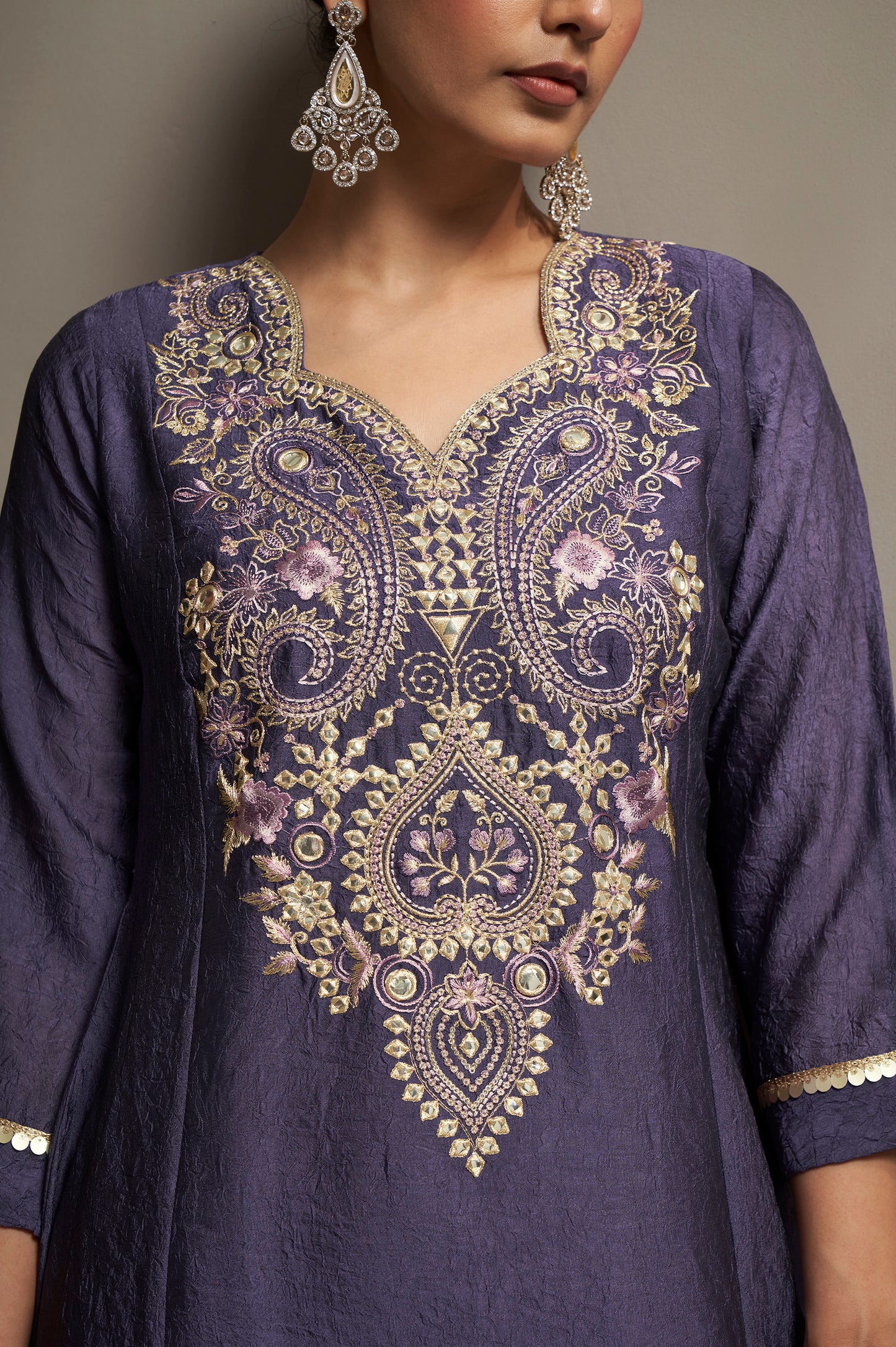Women's Violet Embroidered Silk Blend Straight Kurta Set