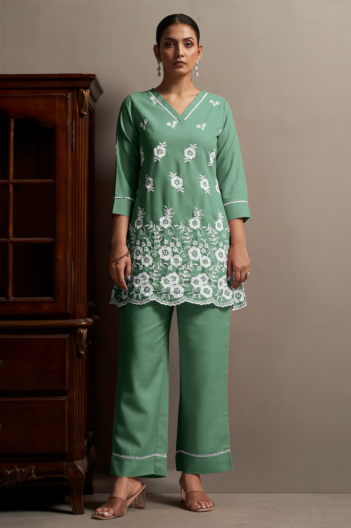 Women's Green Pure Cotton Schiffli Embroidered Straight Co-Ord Set
