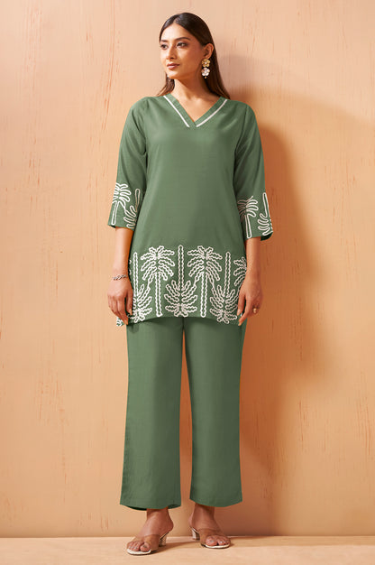 Green Embroidered Cotton Blend Co-Ord Set