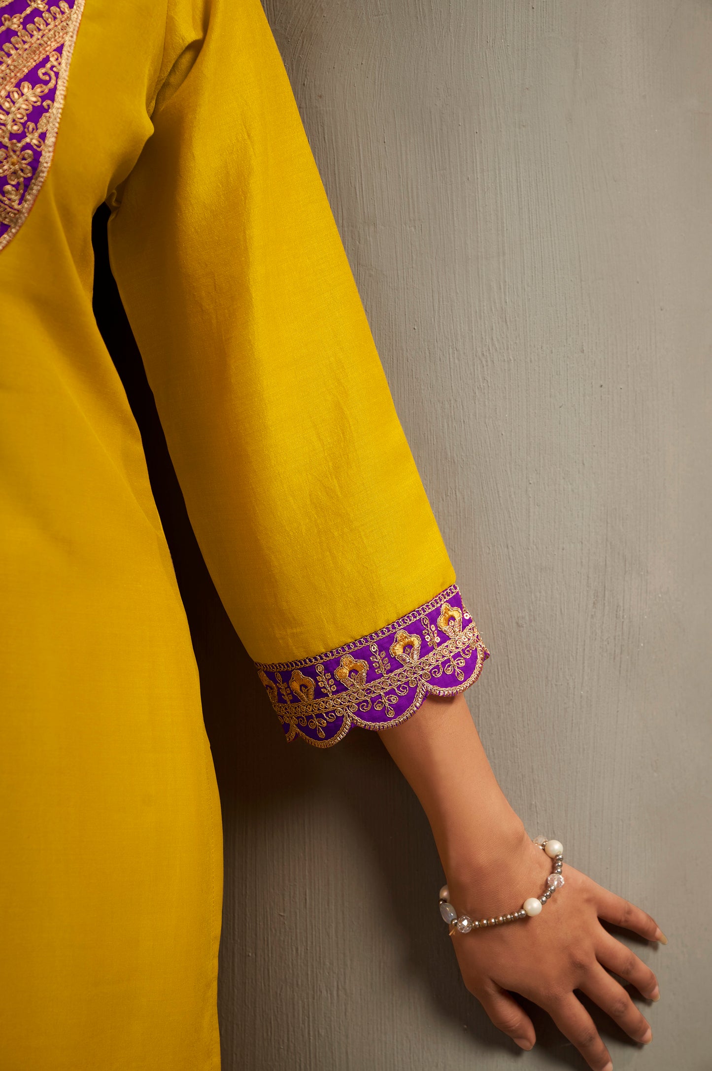 Women's Cotton Blend Embroidered Floral Motif Straight Kurta with Solid Cotton Blend Pants & Jacquard Chanderi Dupatta