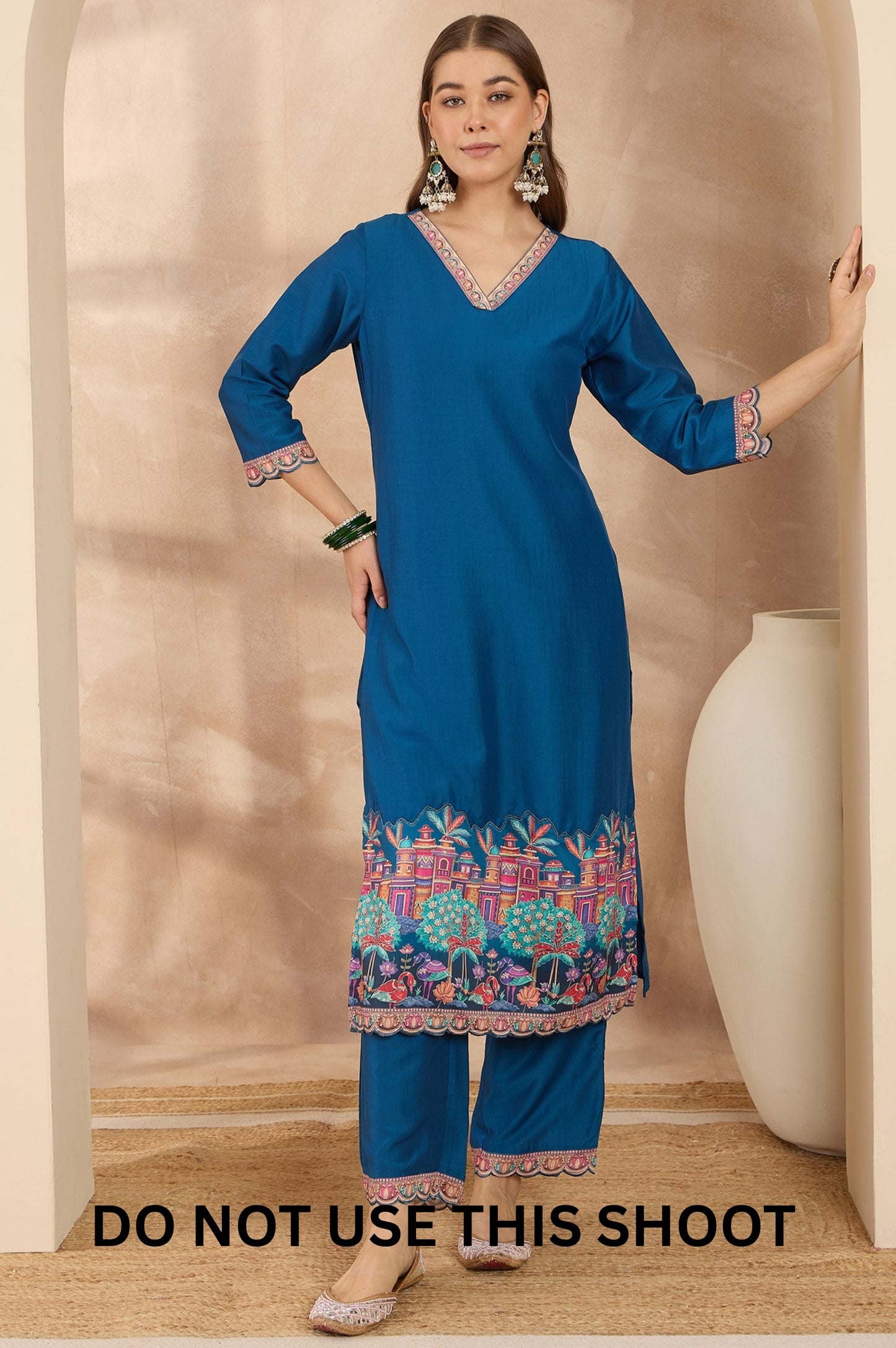 Women Blue Chinnon Applique Digital Print Kurta Pant Dupatta Set