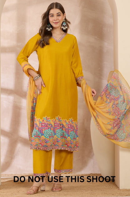 Women Mustard Chinnon Applique Digital Print Kurta Pant Dupatta Set