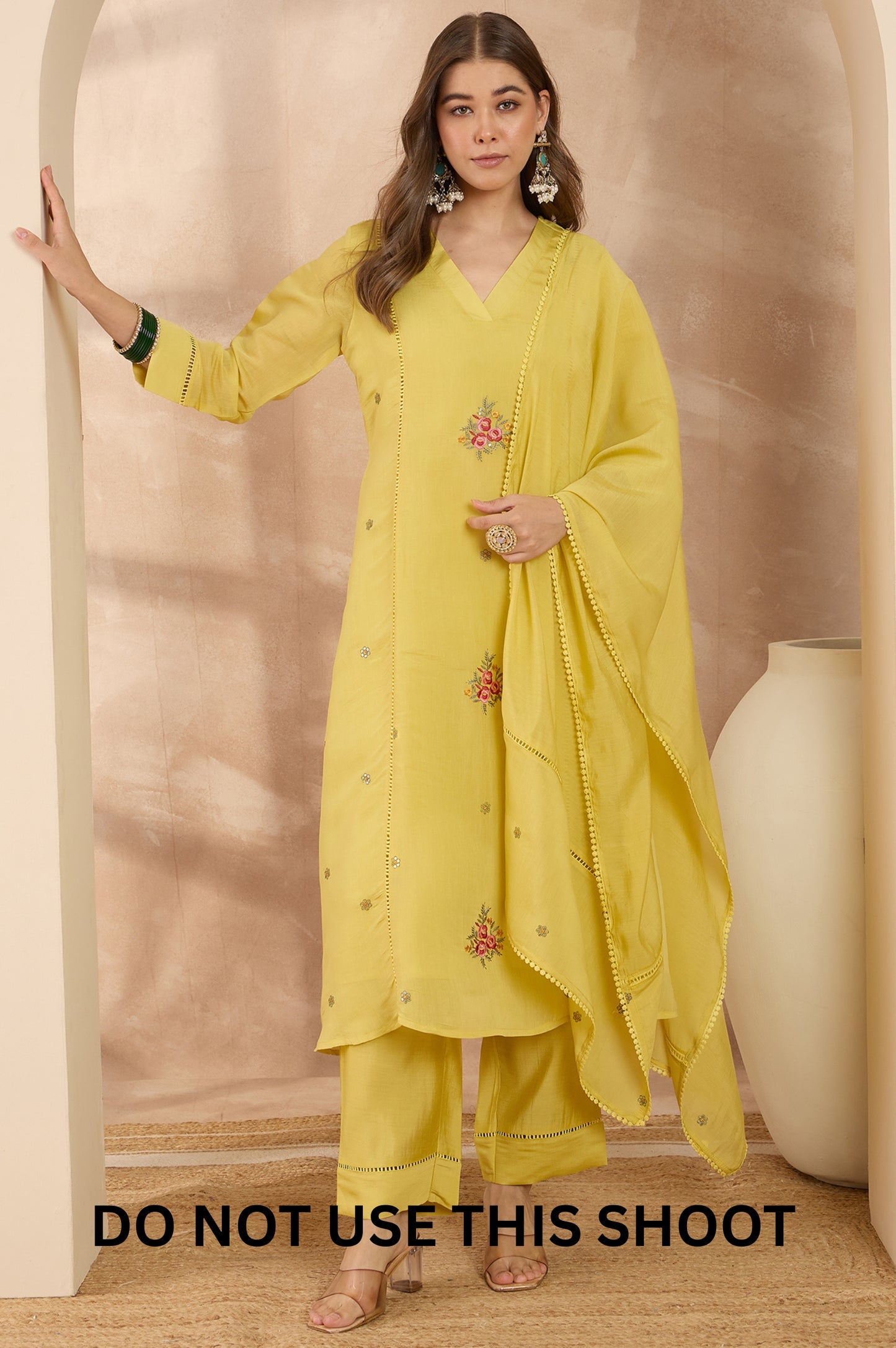 Women Yellow Mul Chanderi Embroidered Thread Work Kurta Pant Dupatta Set